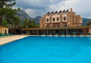 ALEXIUS BEACH HOTEL