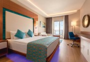 RAMADA RESORT BY WYNDHAM KUSADASI AND GOLF