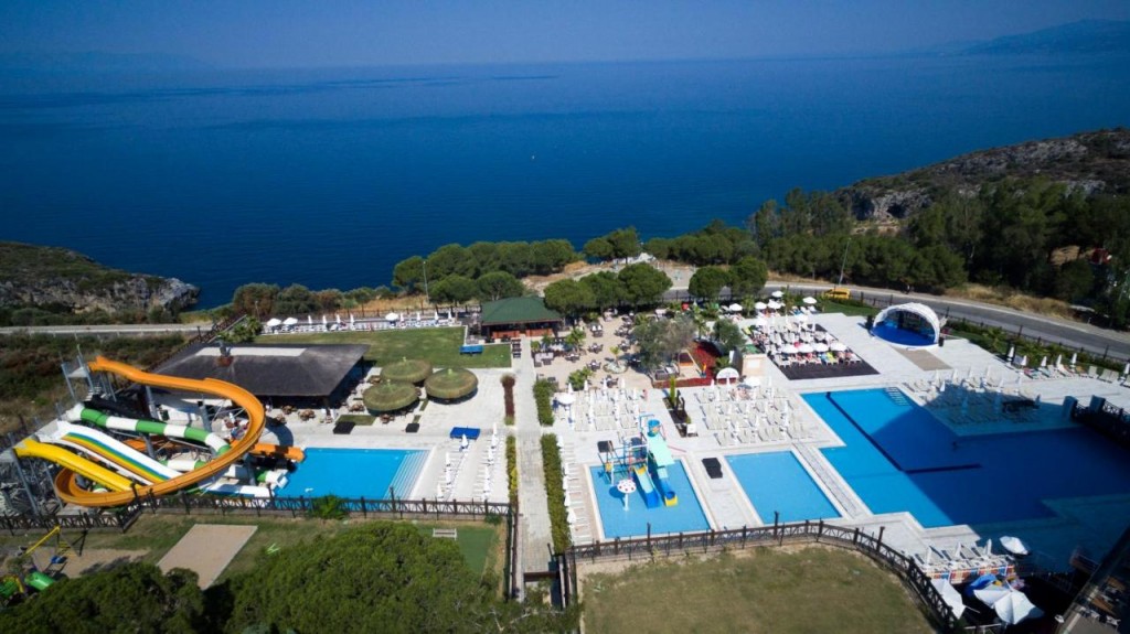 RAMADA RESORT BY WYNDHAM KUSADASI AND GOLF