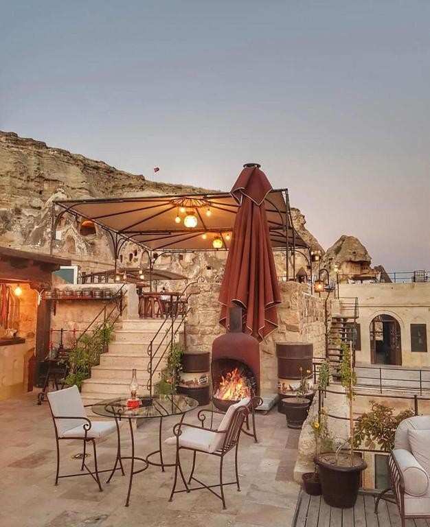 YUNAK EVLERI CAPPADOCIA CAVE HOTEL