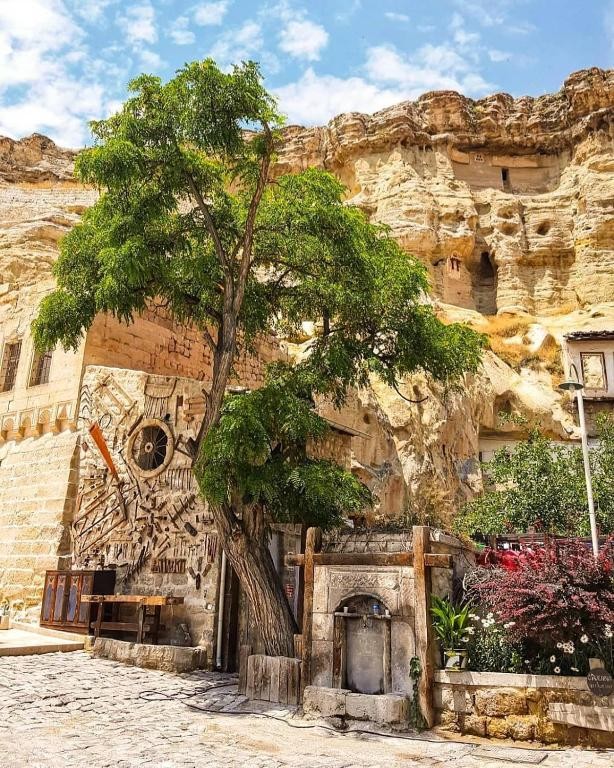 YUNAK EVLERI CAPPADOCIA CAVE HOTEL