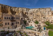 YUNAK EVLERI CAPPADOCIA CAVE HOTEL