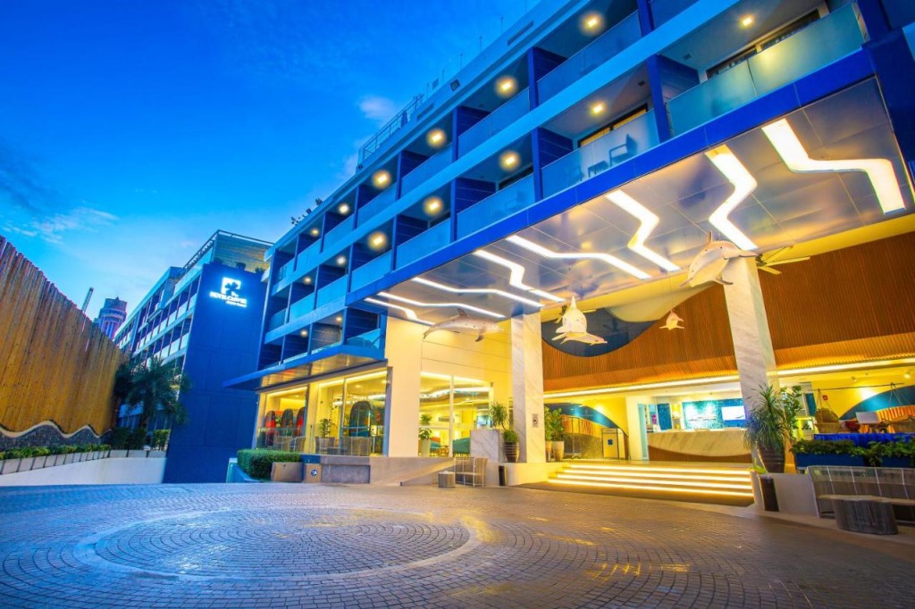 HOTEL CLOVER PATONG PHUKET