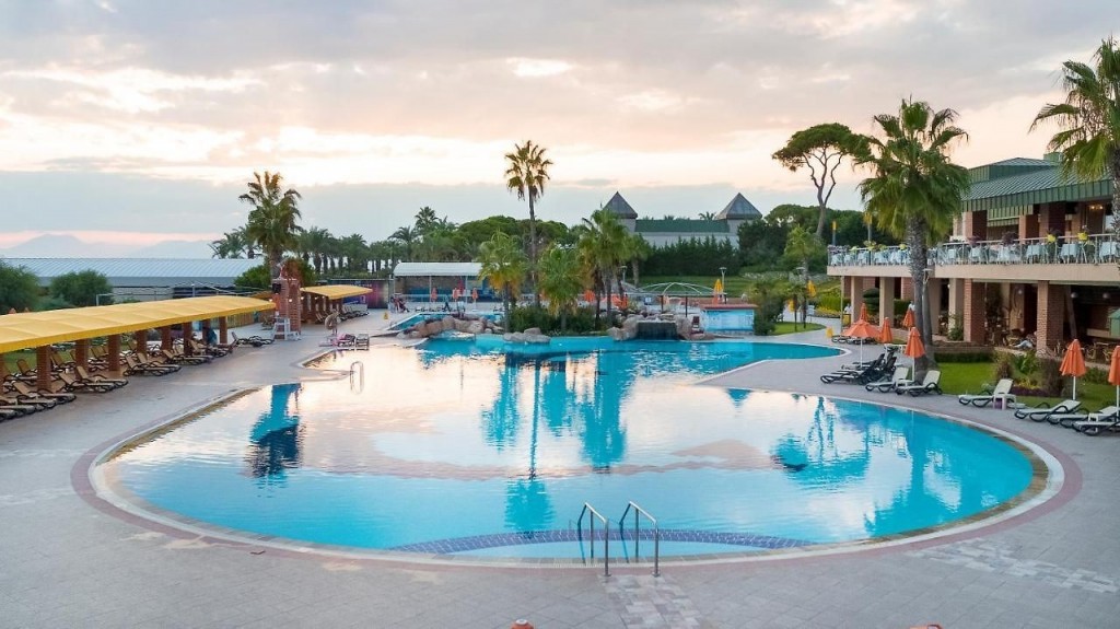 PINE BEACH BELEK