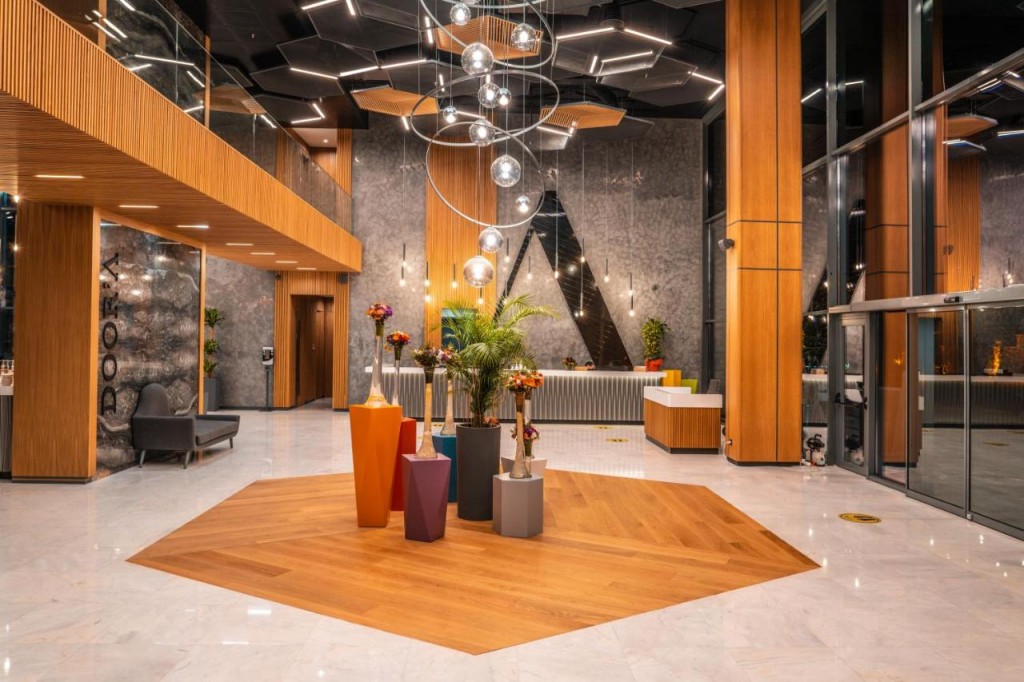 SELECTUM LUXURY DOORA