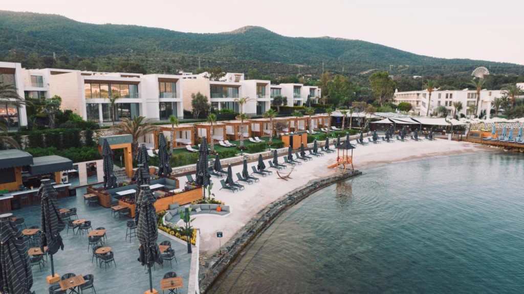 SELECTUM LUXURY DOORA