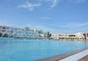 PALM AZUR
