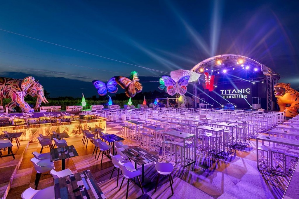 TITANIC DELUXE GOLF BELEK