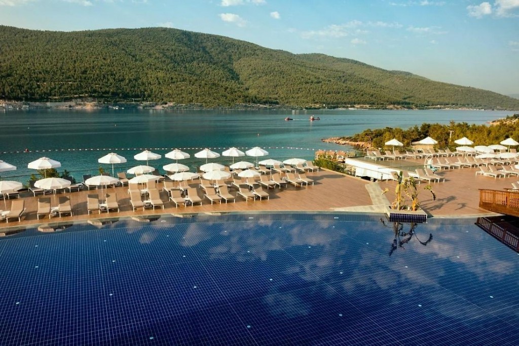 TITANIC LUXURY COLLECTION BODRUM